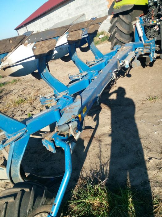Pług Overum 4 skibowy