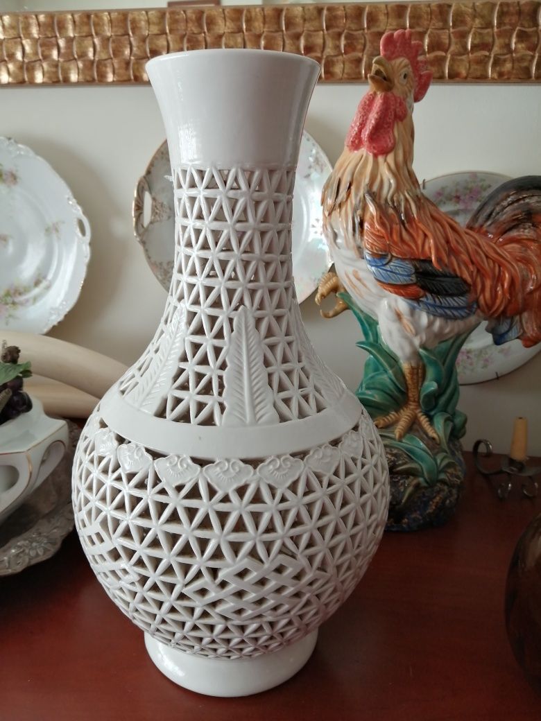 Enormíssimo jarrao/ base para candeeiro em porcelana blanc de china