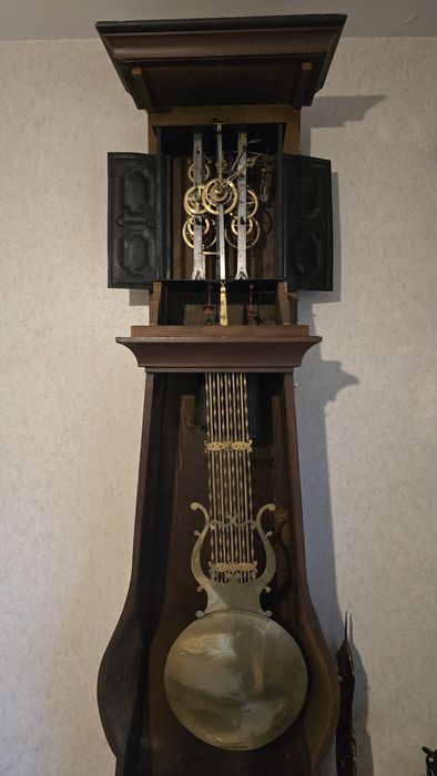 Старинные  Башенные напольные настенные часы 2шт. механизма