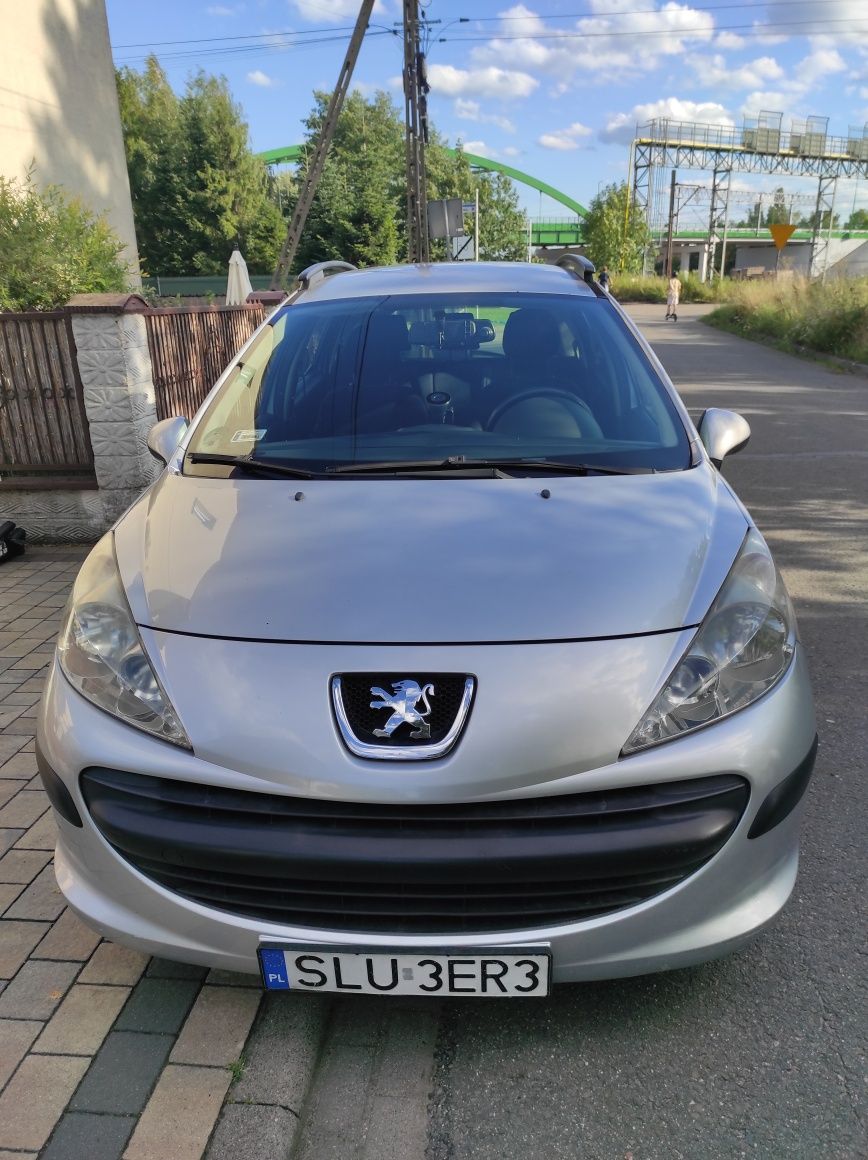 Peugeot 207 SW 1.6 HDI 2008 rok
