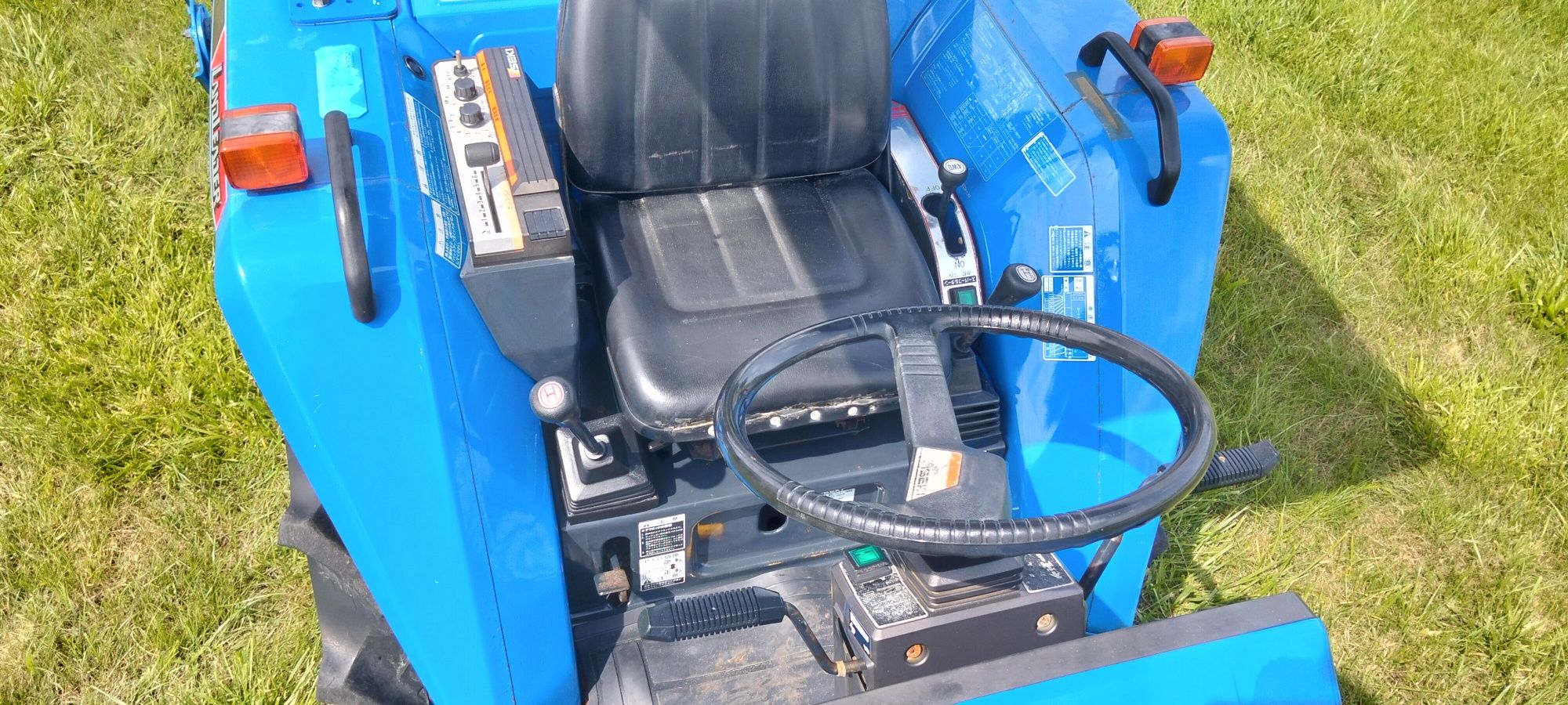 Traktorek 4x4 24 km wspomaganie rewers iseki tur ciągnik kubota
