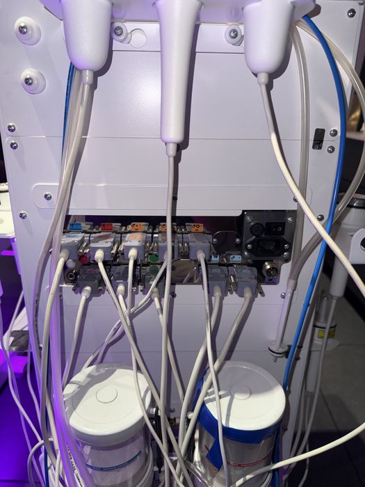 Kombajn kosmetyczny 18w1 All Inclusive Gold