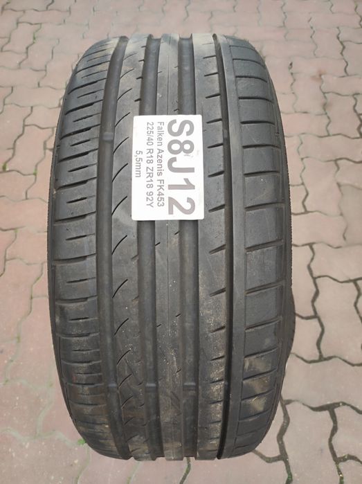 225.40.18 jedna opona Falken Azenis FK453