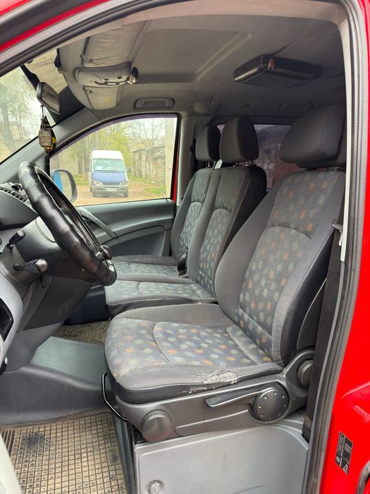 Продам Mercedes Vito 111 Оригинальный  пассажир