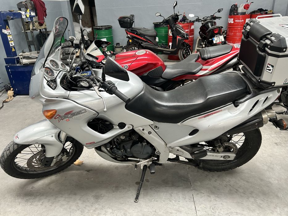 Aprilia Pegaso cube 650