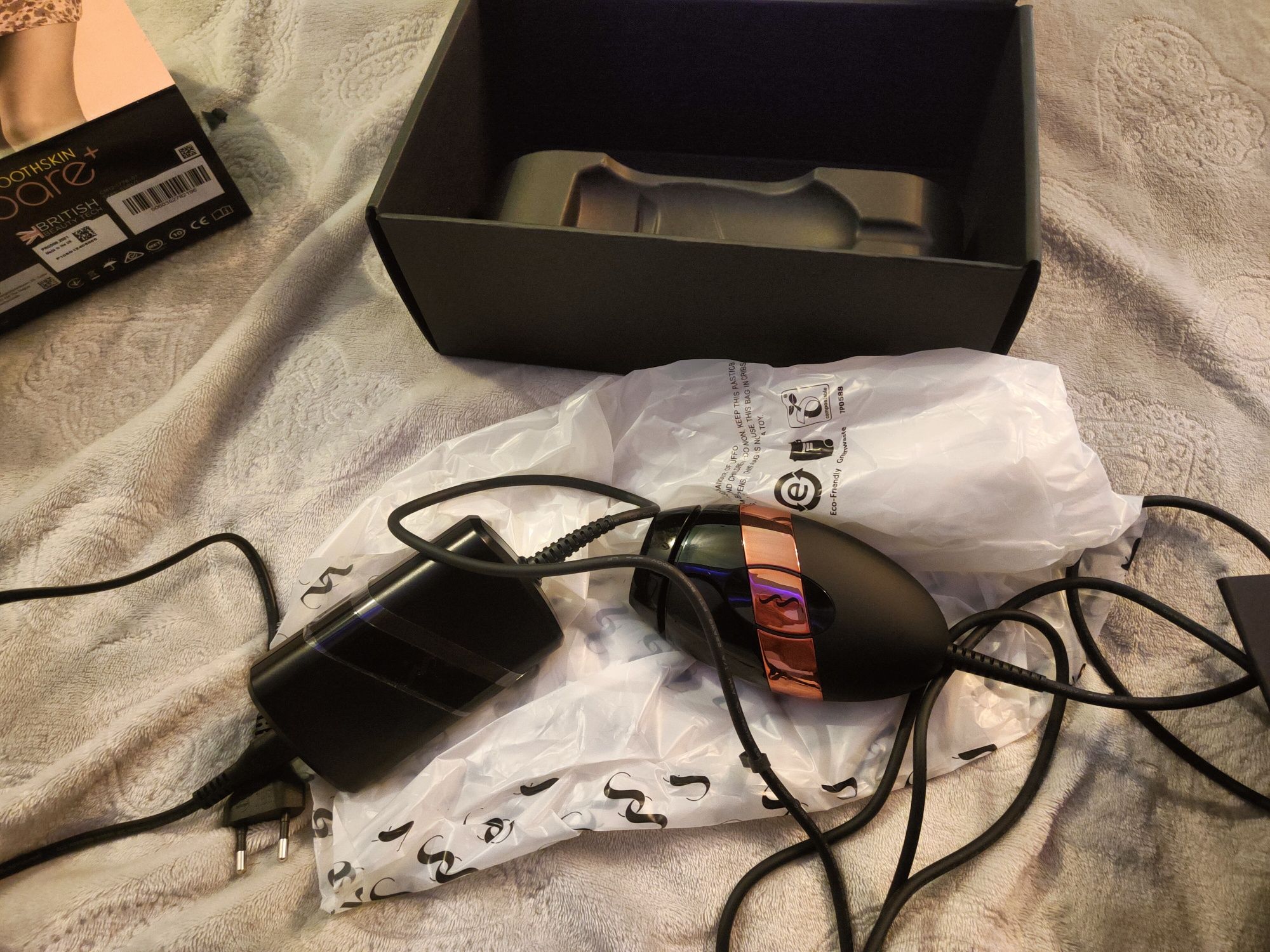 Depilator laserowy Smoothskin Bare+
