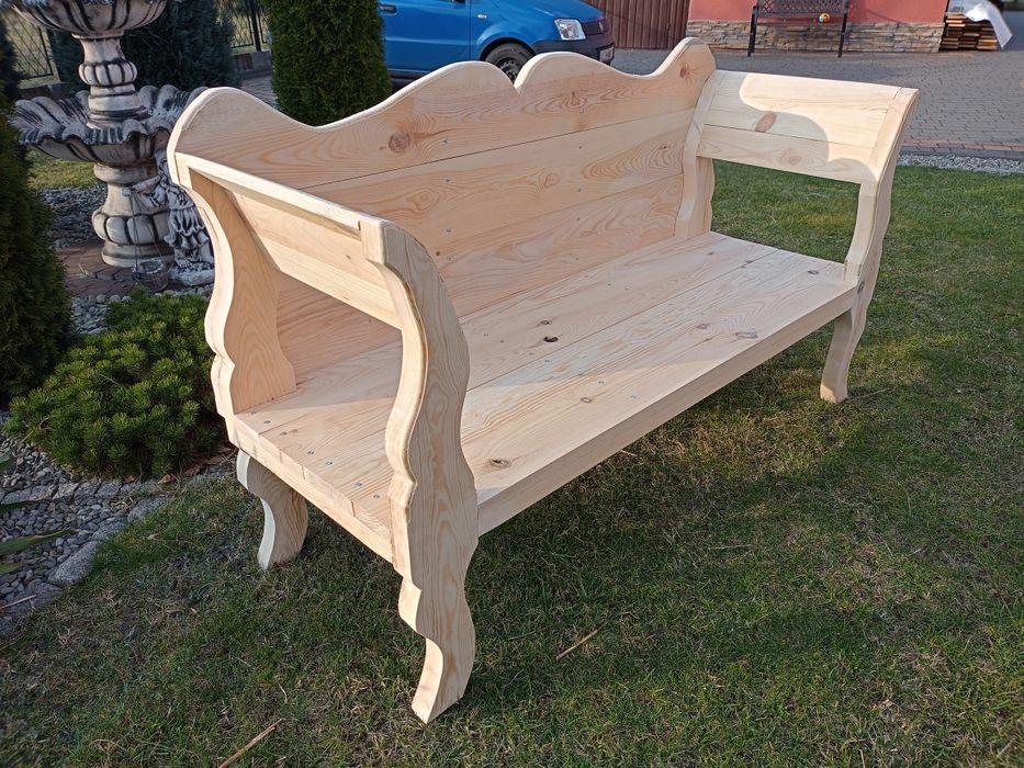 Ławka ogrodowa w całości z drewna polecam