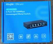 Profesjonalny  Switch 5 portów 10/100  w metalowej obudowie