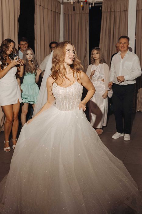 Неймовірна класична брендова ВЕСІЛЬНА СУКНЯ La Novia Couture