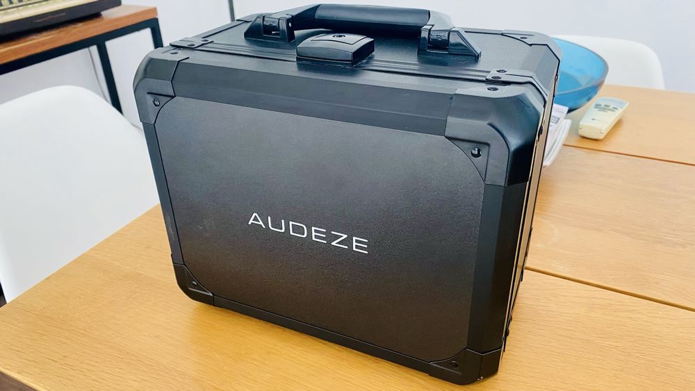 Audeze LCD-X headphones Hi End
