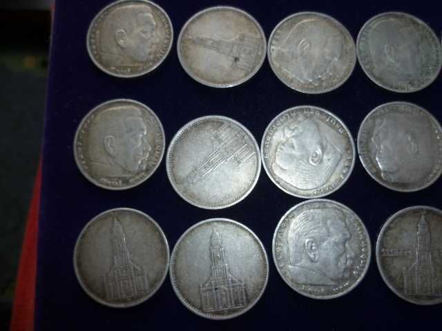 Srebrne 5/2 marki  lata 30 Niemcy kościół i Hindenburg 18szt