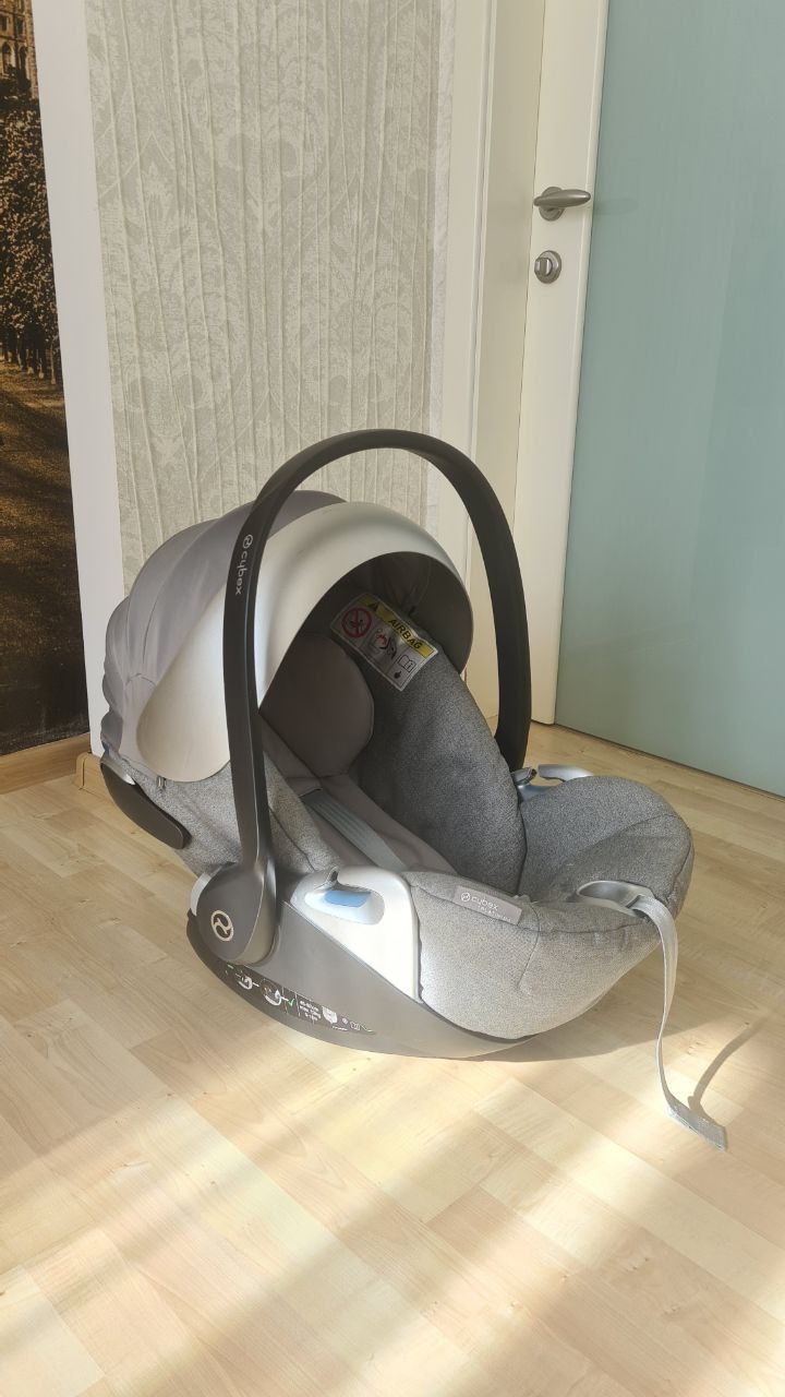 Дитяче автокрісло Cybex Cloud Z i-size Koi