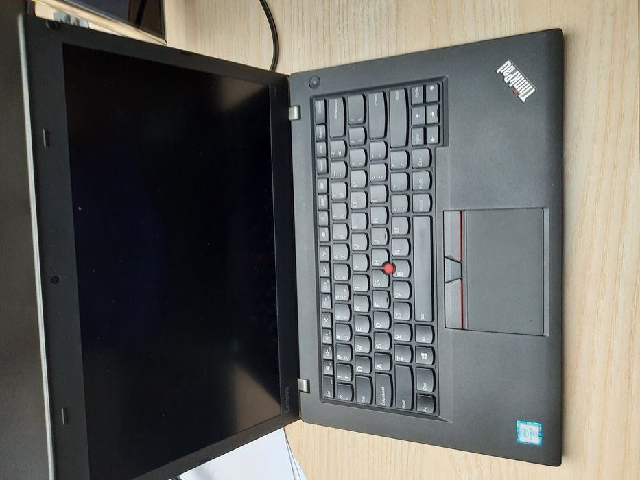 Laptop Lenovo T460p i7 6 Gen 8GB 256GB SSD 14