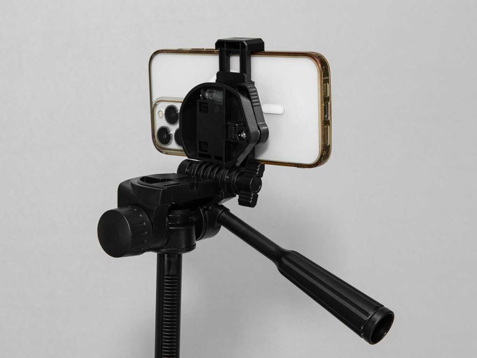 Штатив для Селфі ламп, Студійного світла та Камер з регулюванням 146см