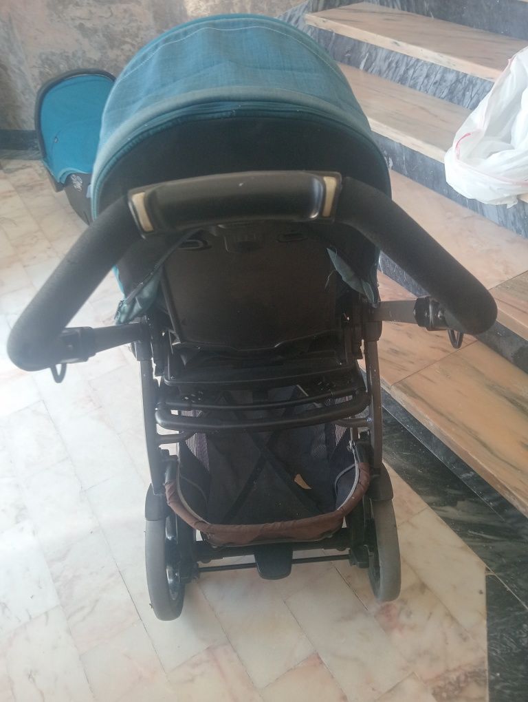Conjunto para bebés em bom estado