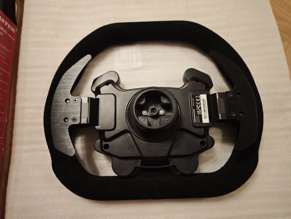 Thrustmaster Sparco P310