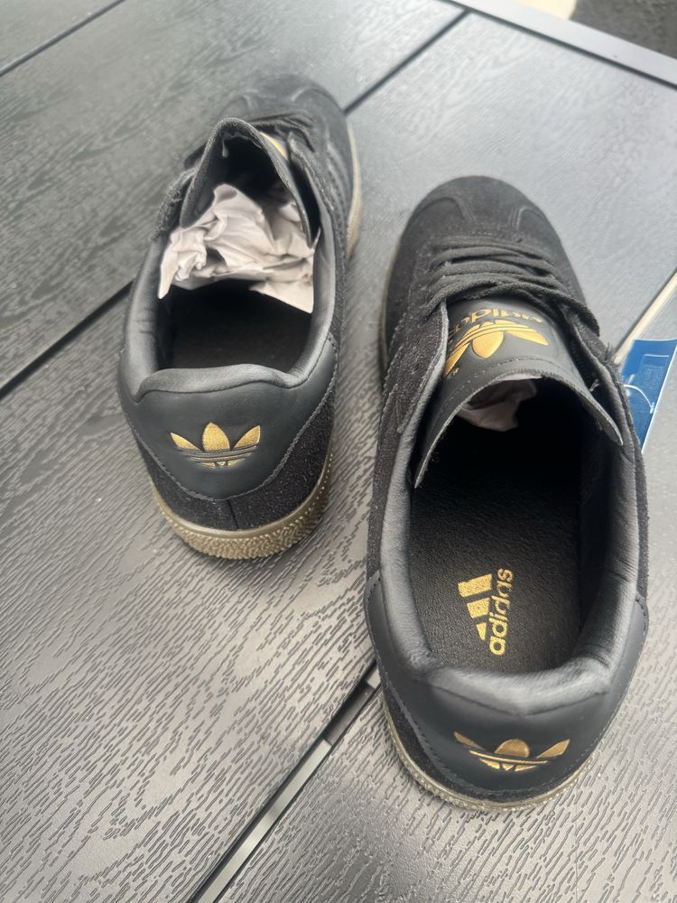 Buty adidas Gazelle r 43