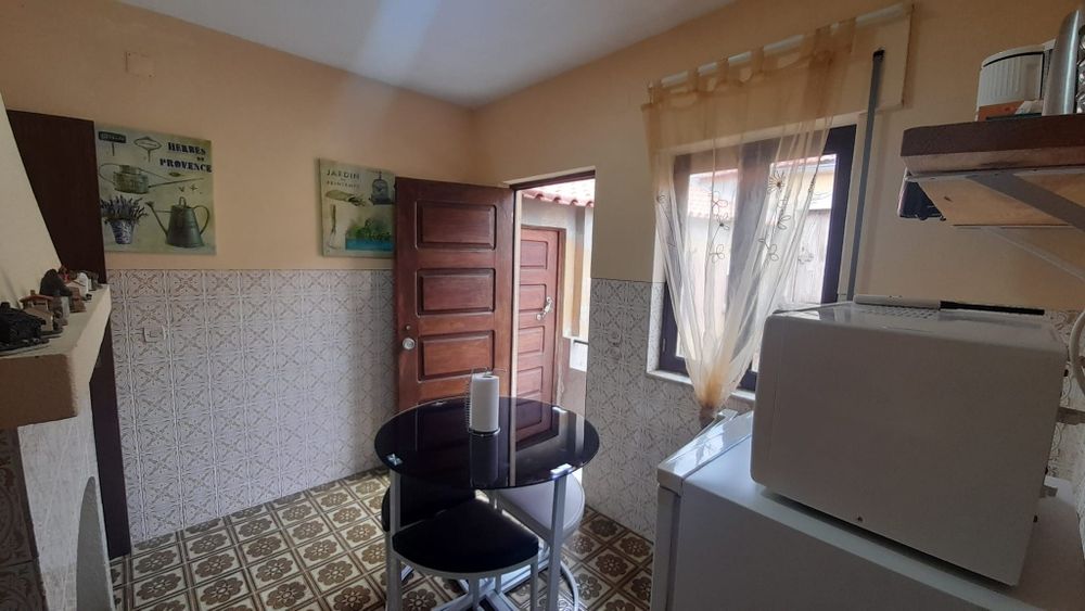 Vende-se Moradia T4 Algodres