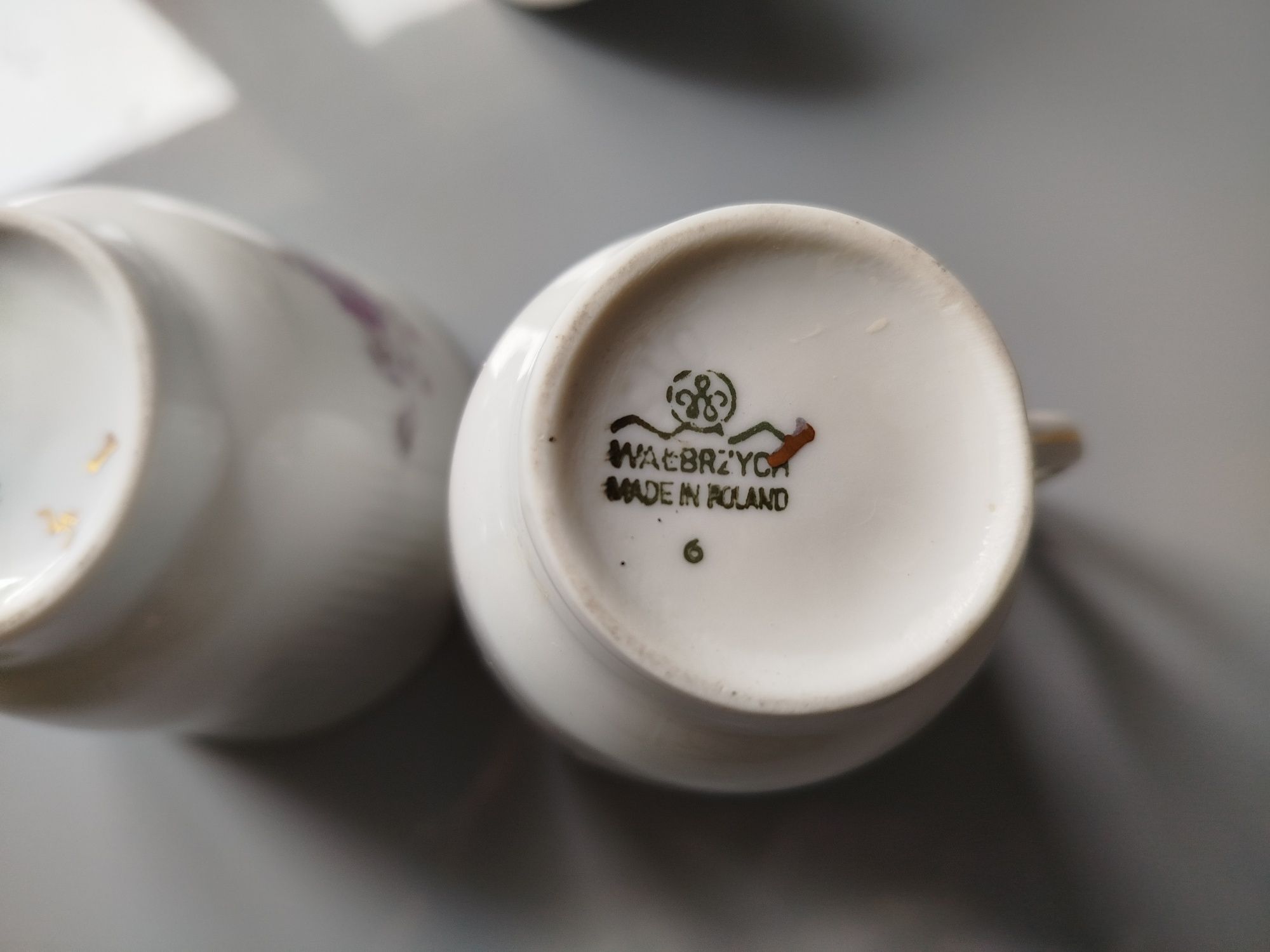 Porcelana z Wałbrzycha z czasów PRL-u