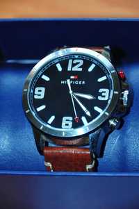 zegarek Tommy Hilfiger TH24/7 hybryda Smartwatch zegarek