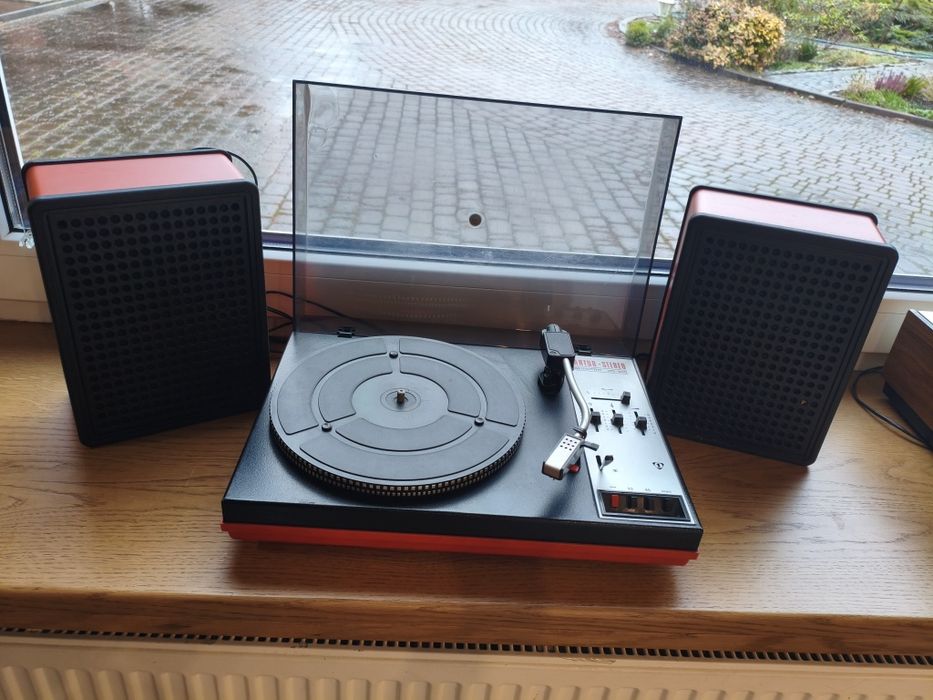 Gramofon Unitra Artur WG 903  winyl płyt adapter z głośnikami