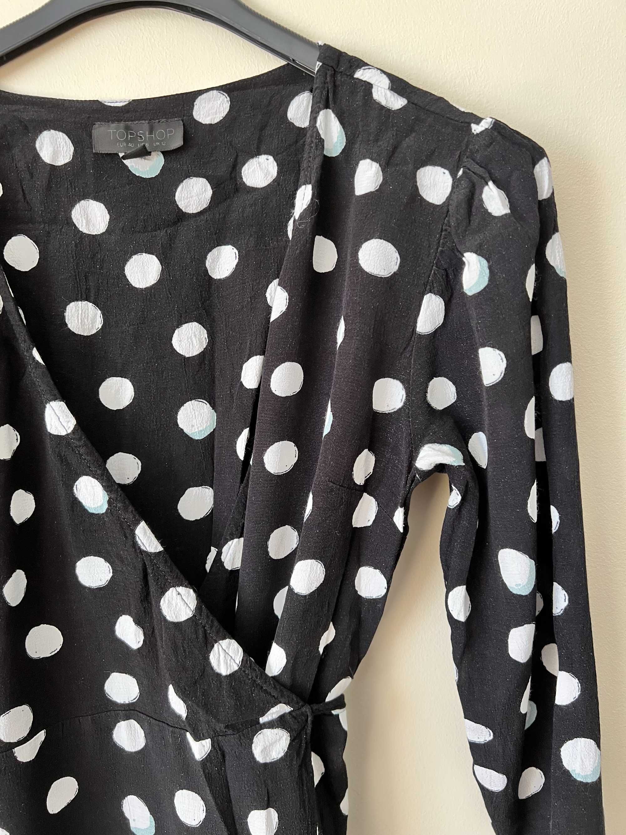 TopShop sukienka tunika kopertowa czarna w groszki kropki wiskoza L