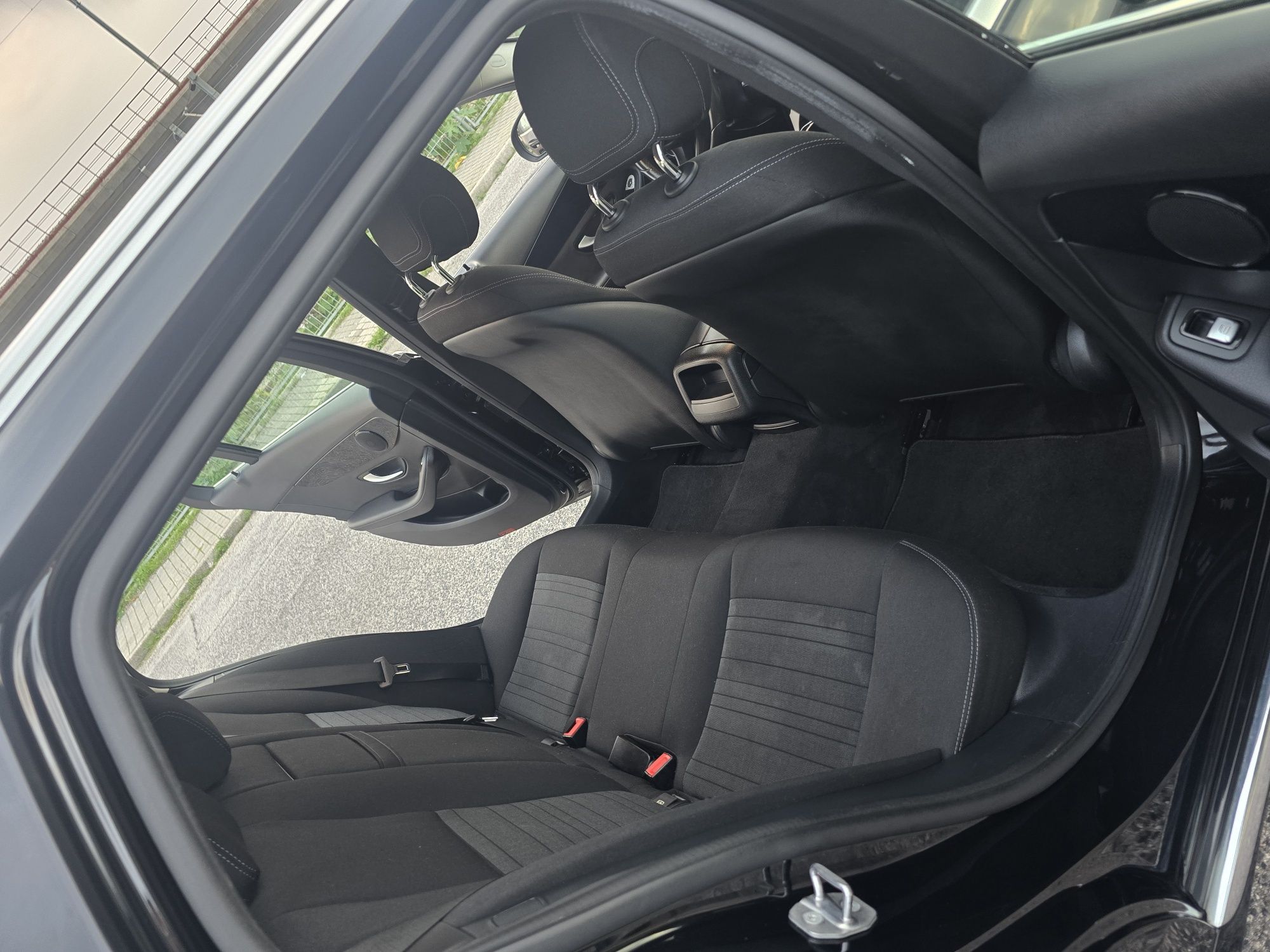 Mercedes C 220 d Station Aut. 9G-Tronic Avantgarde 2017