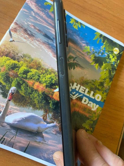 SAMSUNG Galaxy A 13.