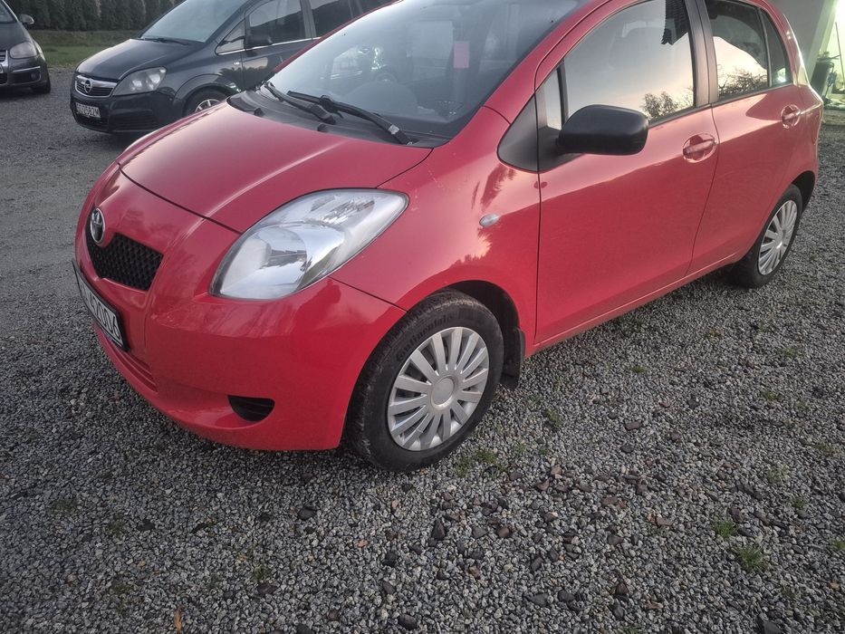 Toyota yaris II  1.0