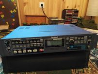 Портативна студия Roland VSR 880
