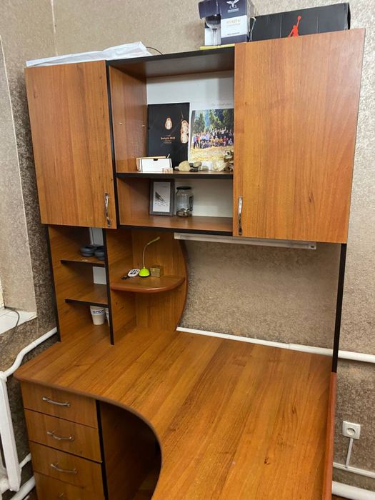 Стіл кутовий