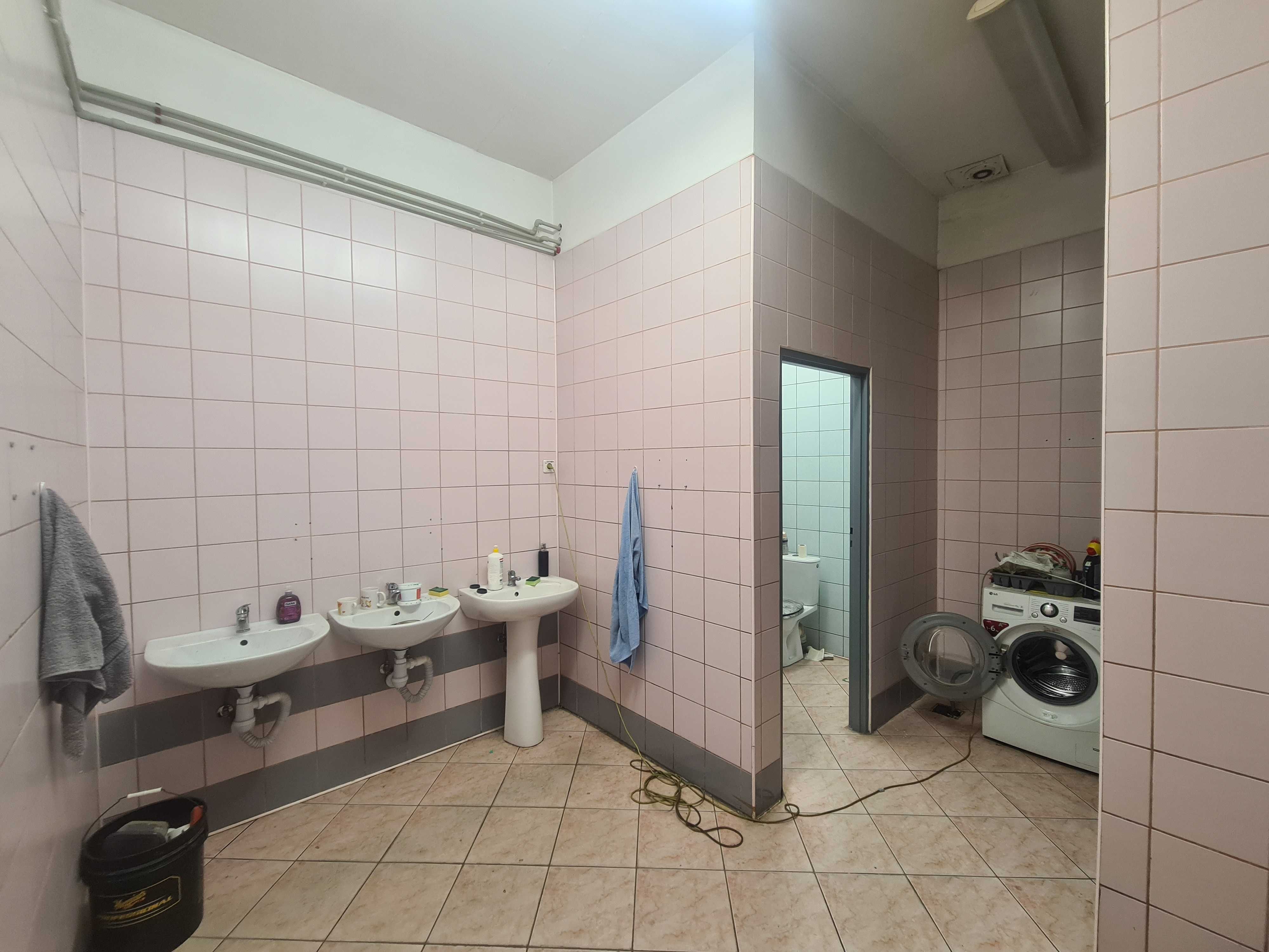 Hala warsztat magazyn + biura + sanitariaty 266,5 m2 Tychy