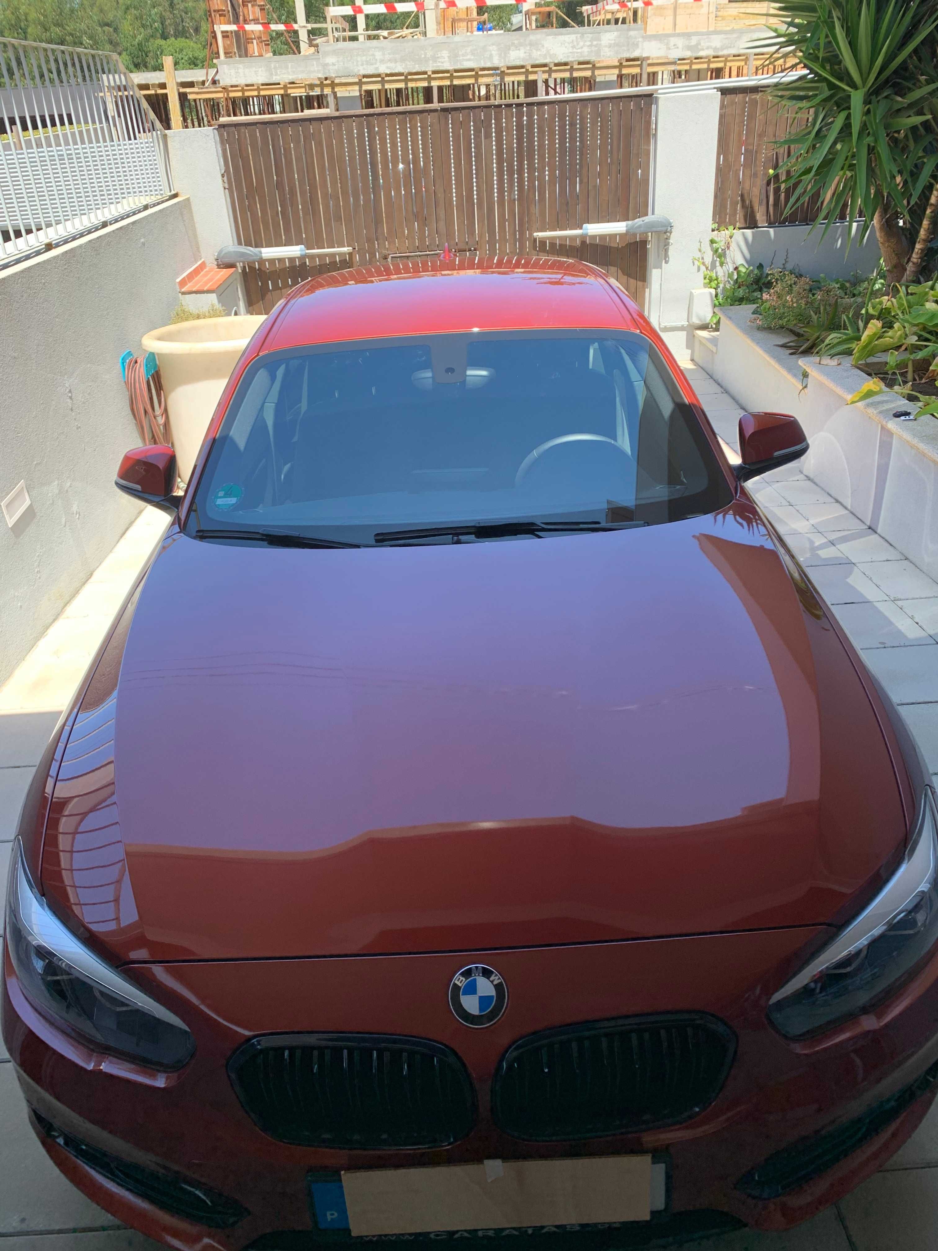 BMW 118 Sport Line, Automático, 2019, com apenas 26200 Km