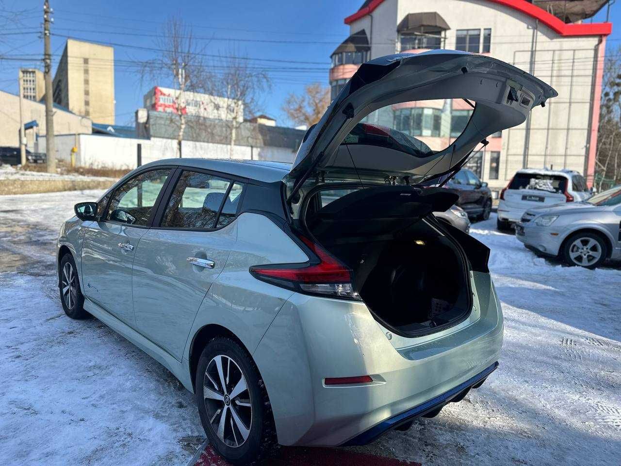 Nissan Leaf купити за 470 дол/міс