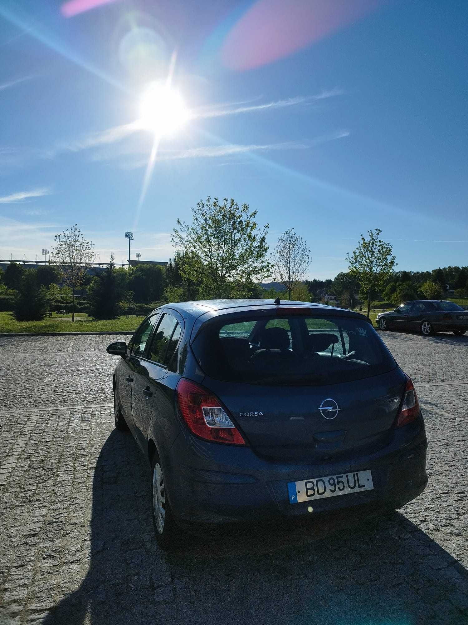 Opel corsa 1.3 ecoflex 2010