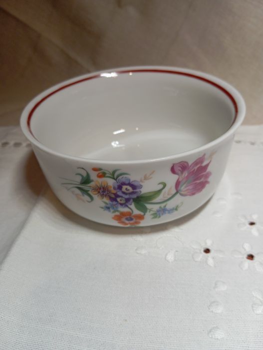 Салатник ( НДР).