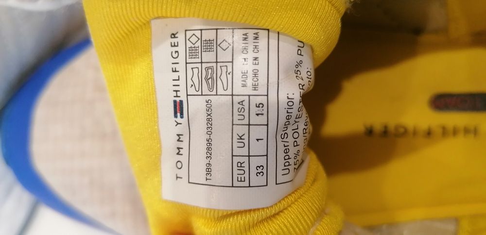 Sapatinhas Tommy Hilfiger