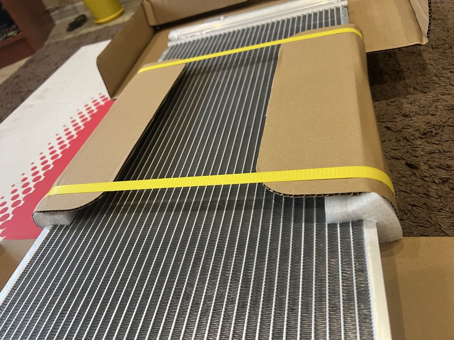 Радіатор кондиціонера Audi Q5