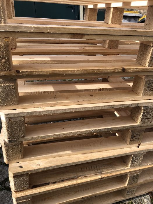 Paletes 120x80 (100uni) em bom estado