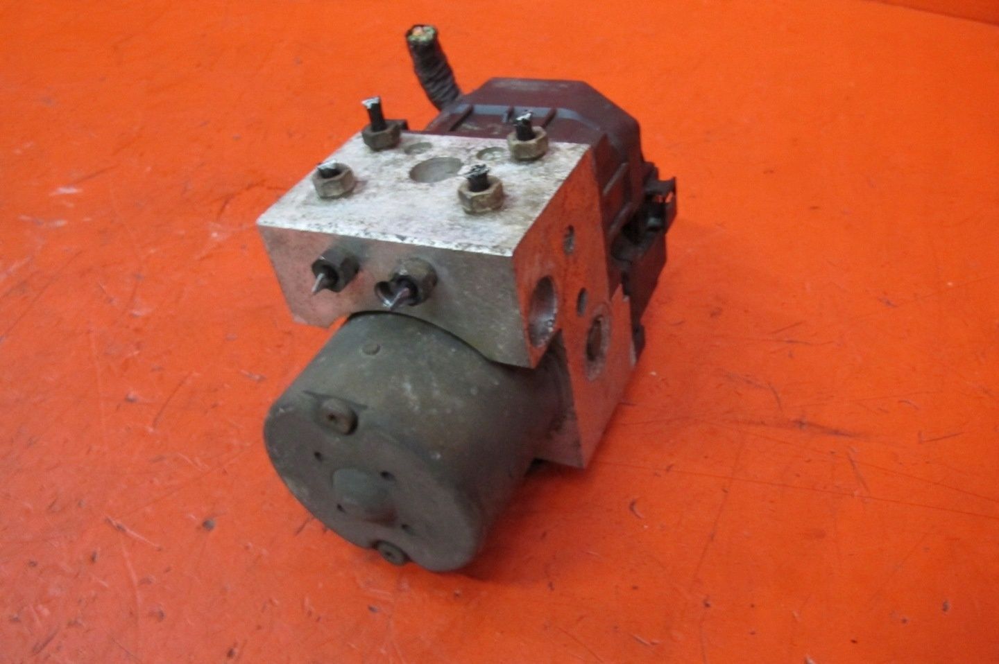 CITROEN BERLINGO 1 I PEUGEOT PARTNER 96- POMPA ABS 0273004439 9635756480