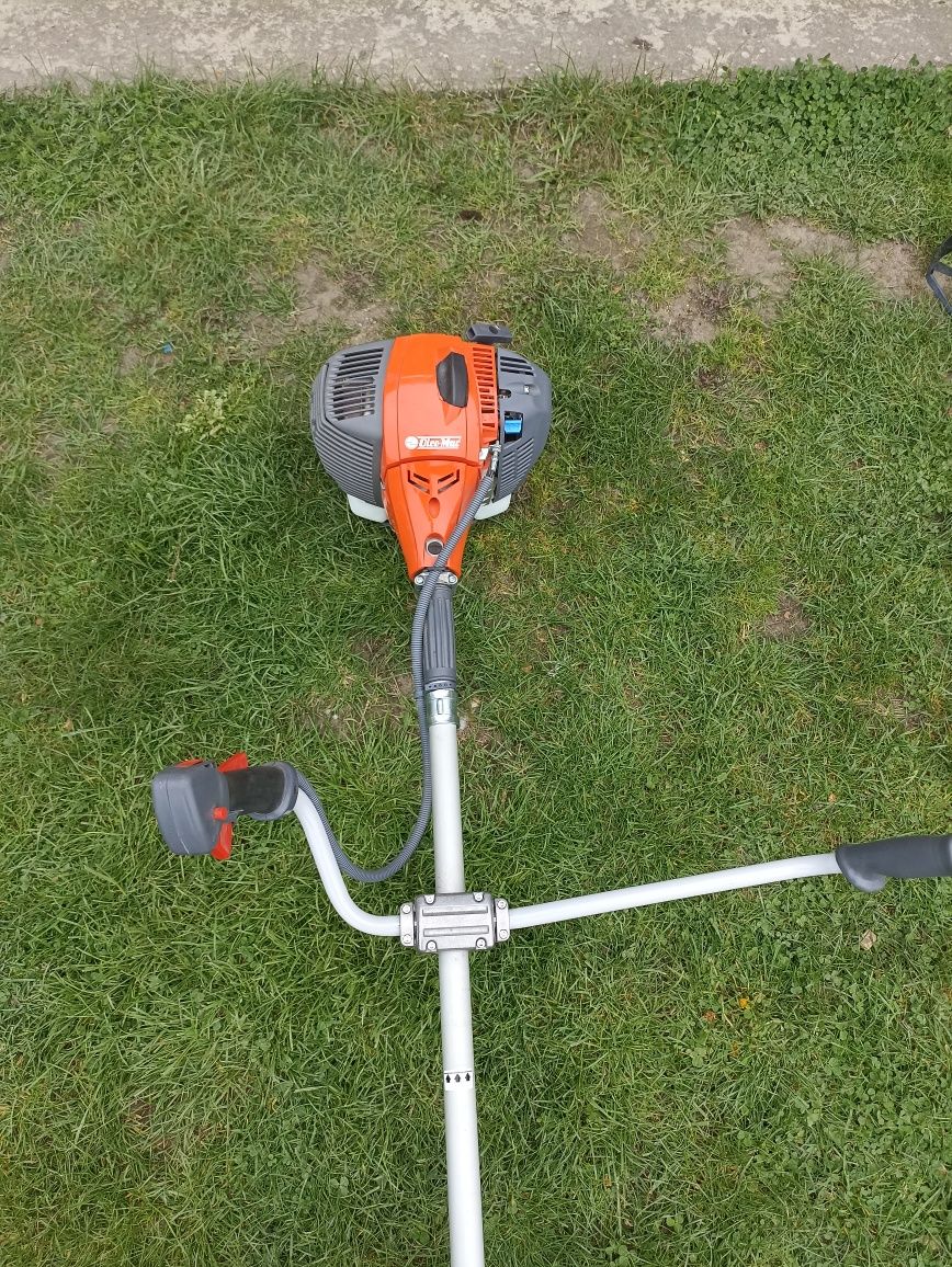 Kosa spalinowa OM. BC530T