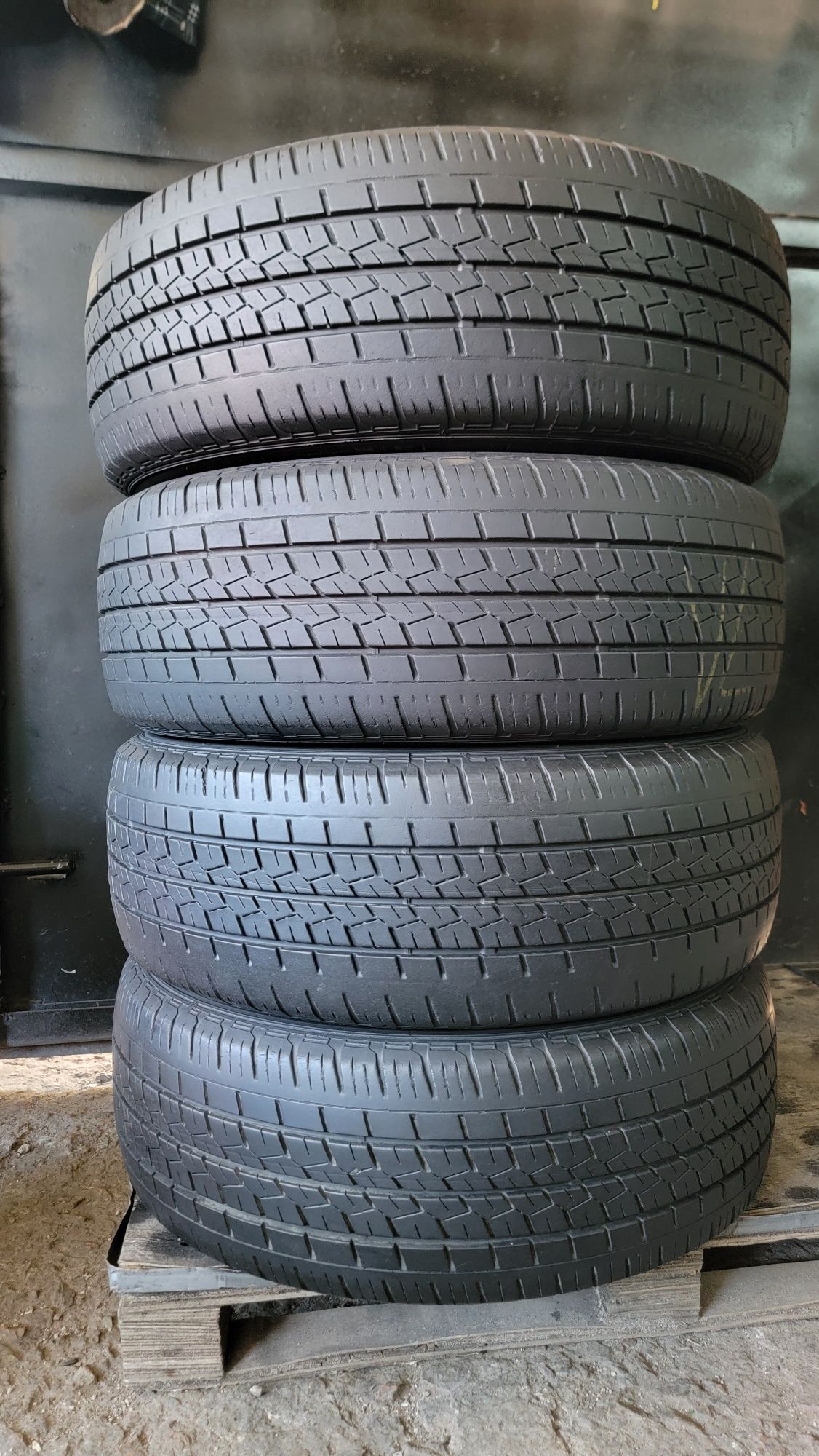 Автошины 215/65r15c резина  Bridgestone Duravis  шины летние