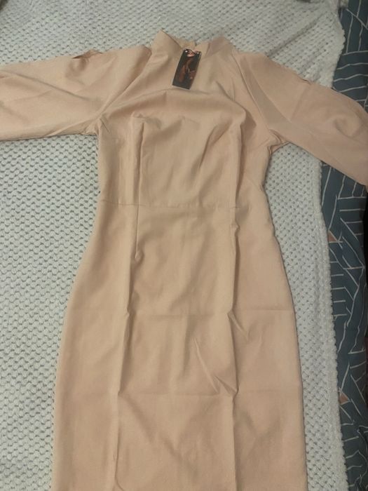 Продам сукню