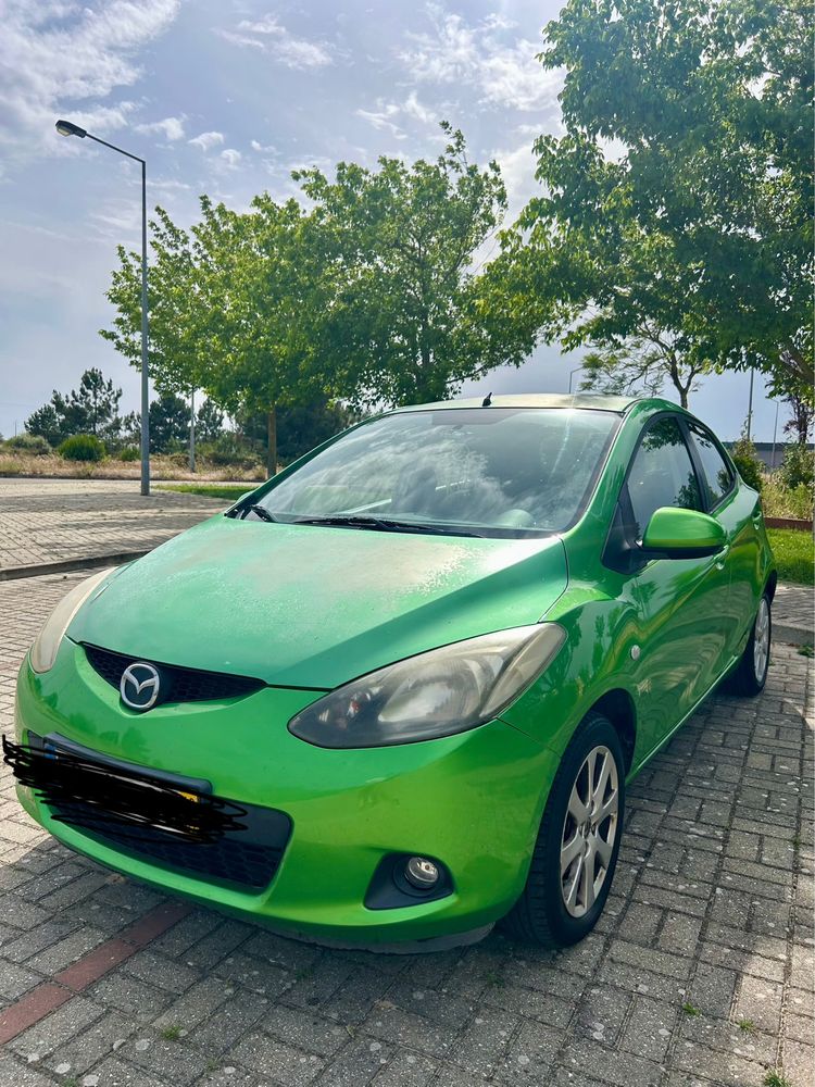 Mazda 2 ano 2010