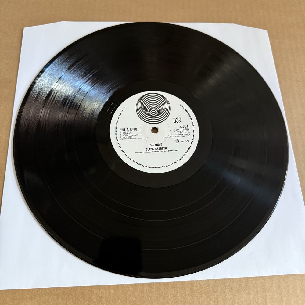 Black Sabbath - Paranoid LP + CD Ozzy Osbourne