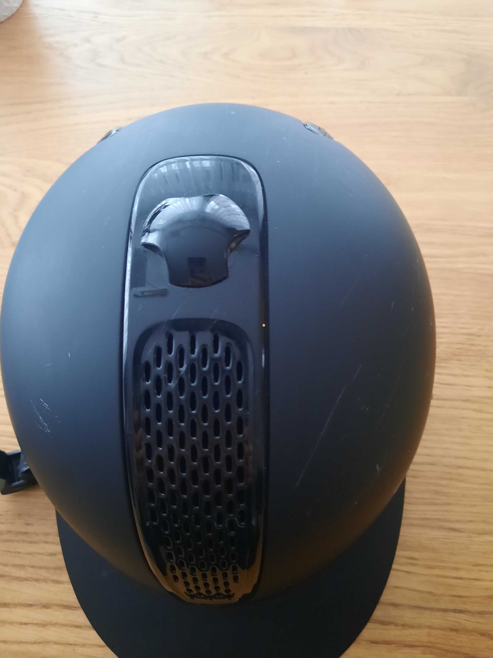 Kask do jazdy konnej fouganza r.52