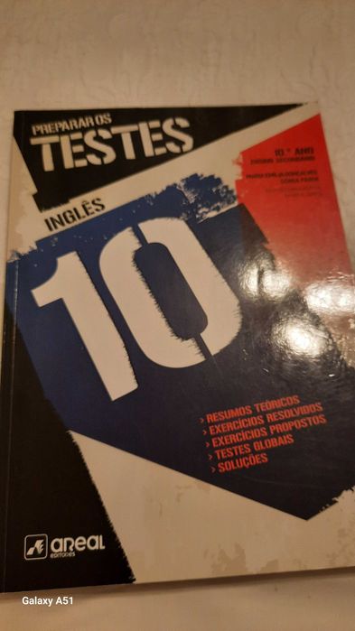 Livro 10 ano preparar testes inglês