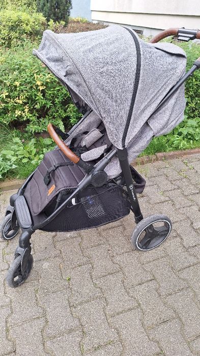 Wozek  kinderkraft  grande