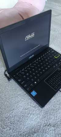 Asus E210MA-GJ322WS