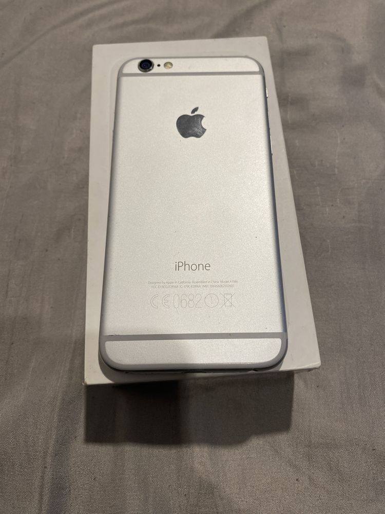 Iphone 6 + szbka ochronna i etui!!